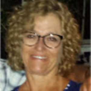 Meet your Posher, Debbie